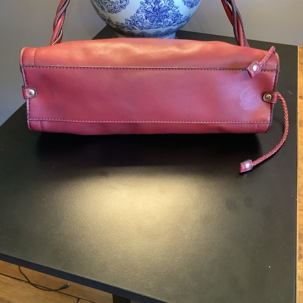 Relic Candy Apple‎ Red Shoulder Bag 🍎🥰🍎 - Picture 5 of 10